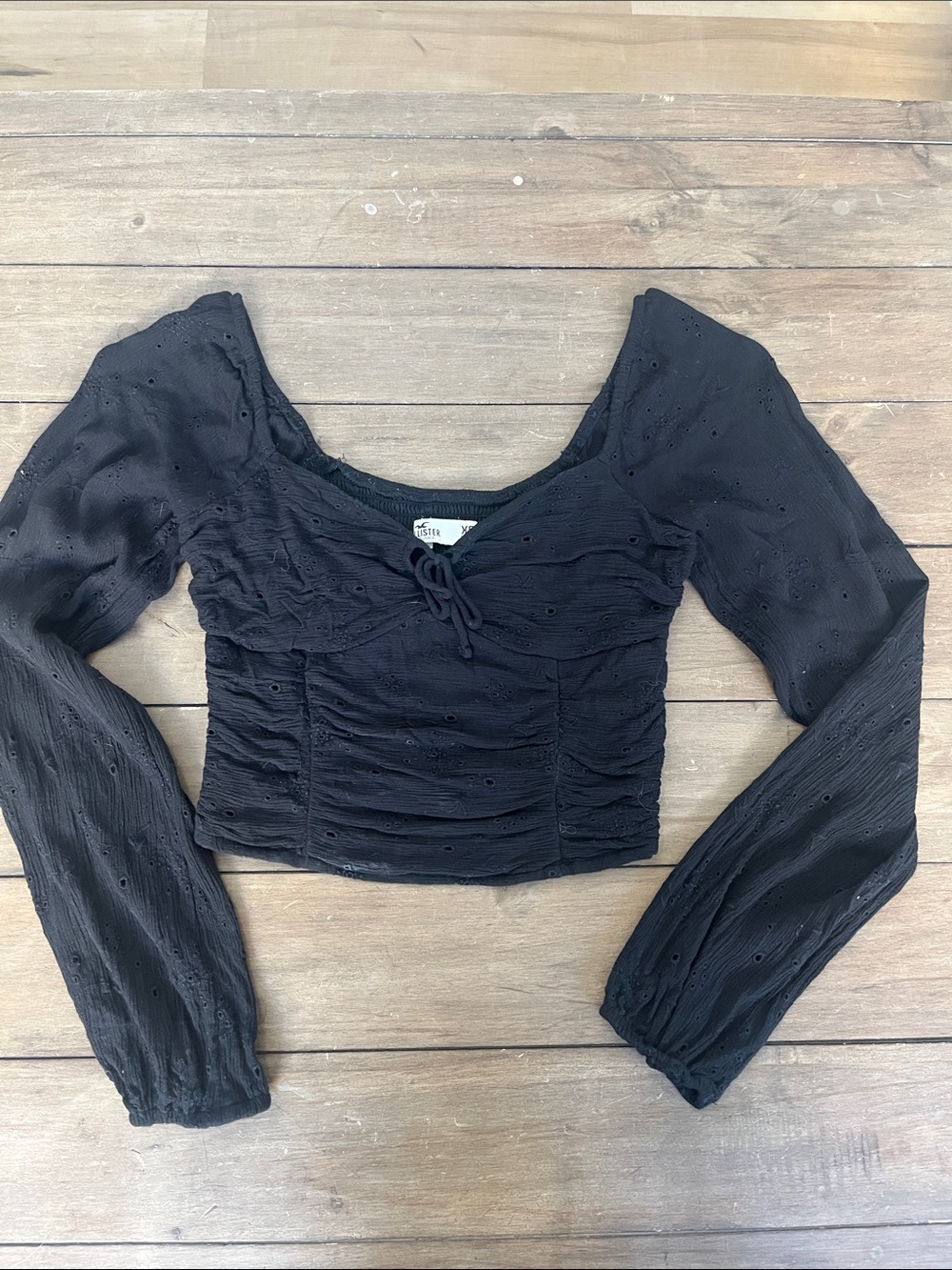 Hollister  Black Long-Sleeve Ruched Eyelet Crop Top with Tie
